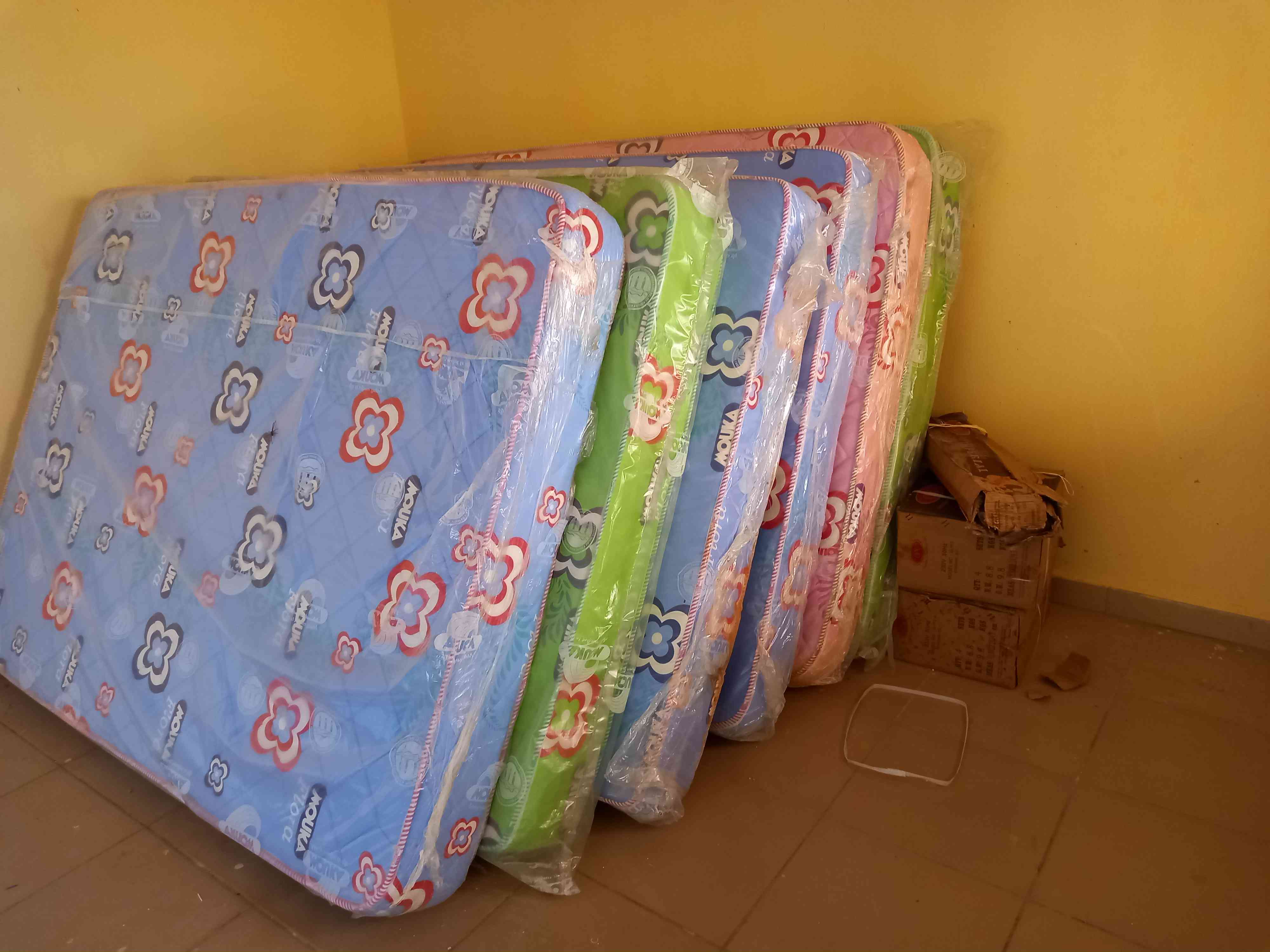 Completion Of The Ongoing Construction Of 2 Storey House
Officers Building With Flats