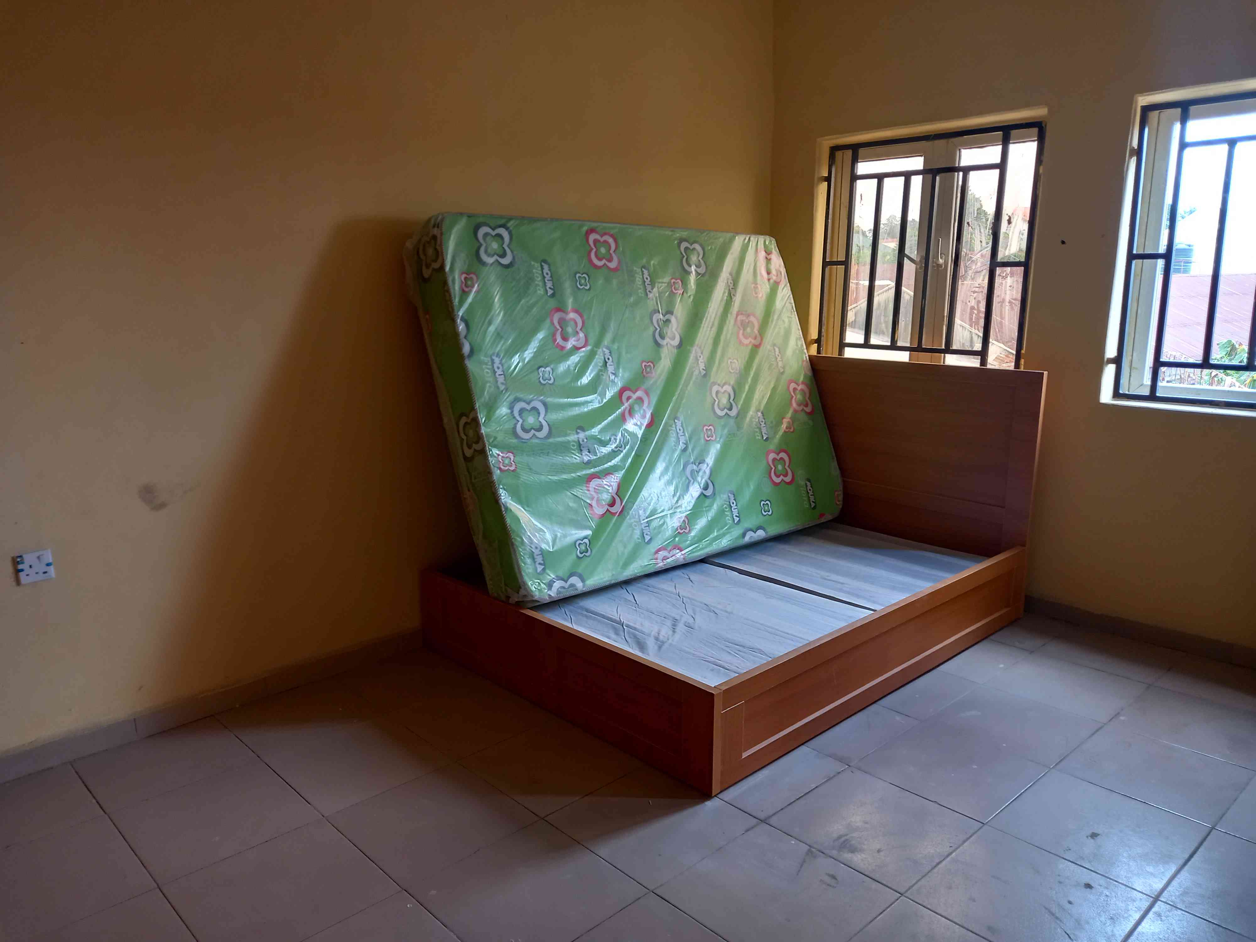 Completion Of The Ongoing Construction Of 2 Storey House
Officers Building With Flats