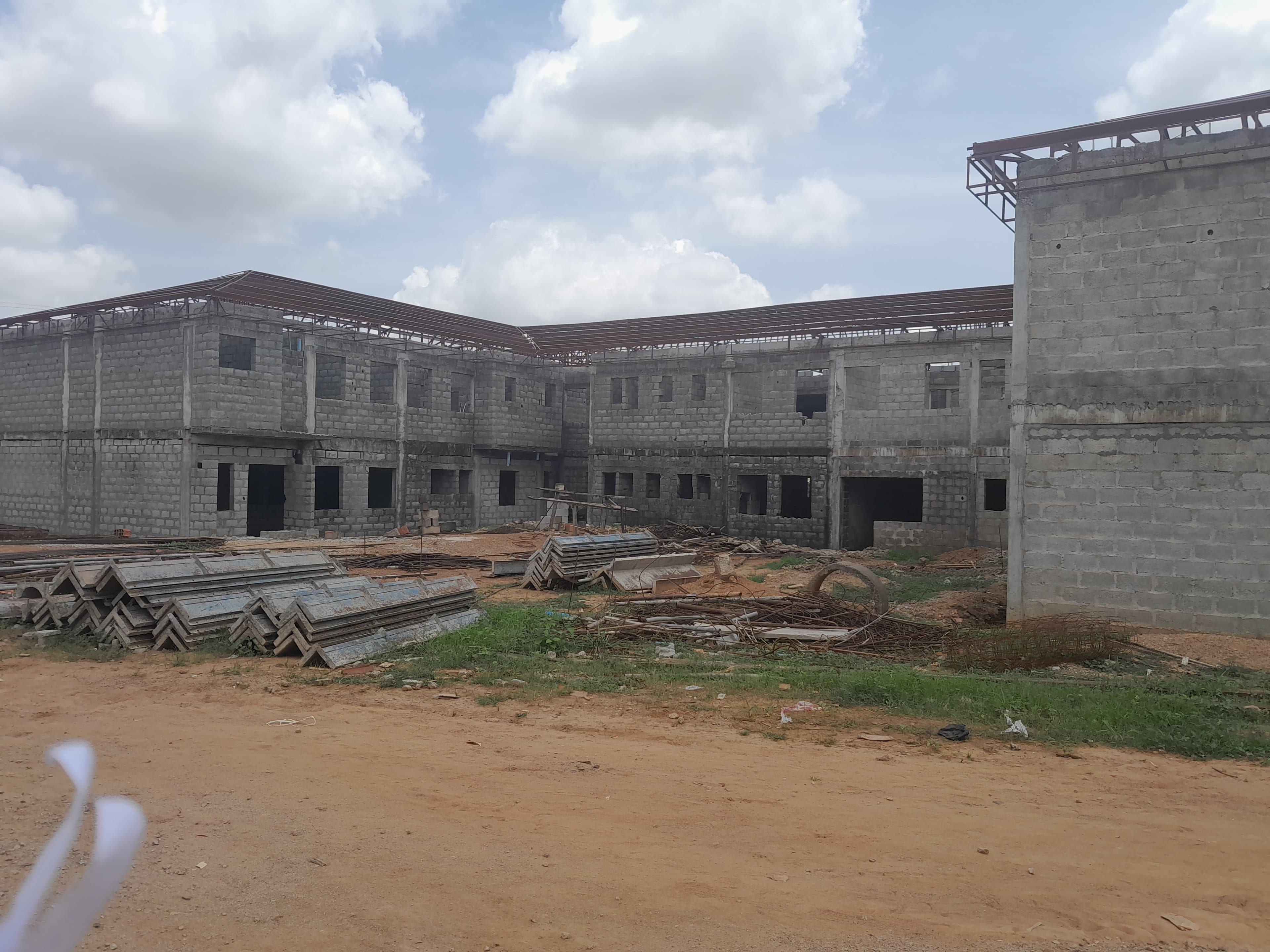Construction And Equipping Of Hospital At Gwarinpa (Phase I)