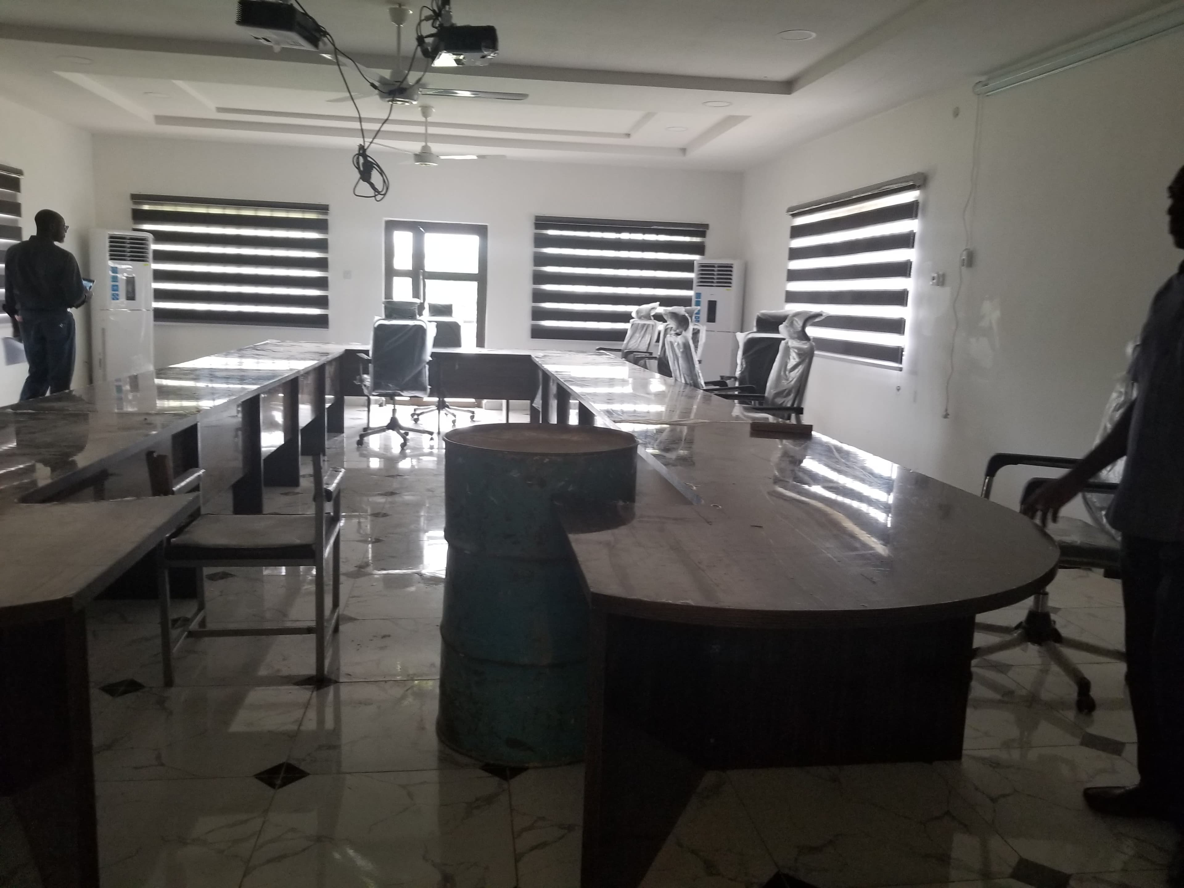 Rehabilitation And Furnishing Of Dac Administrative Building At Division Of Agricultural Colleges, Abu Zaria.